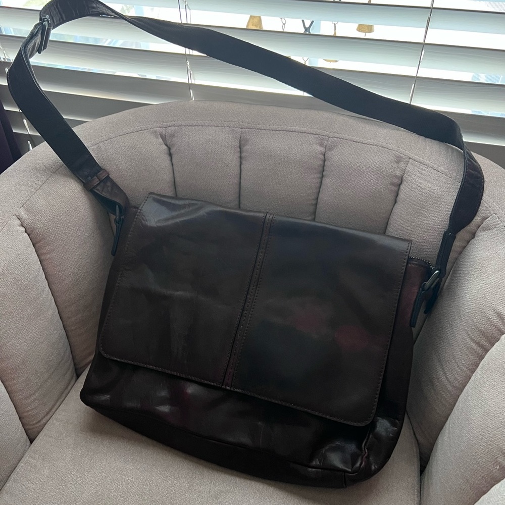 Leather laptop bag